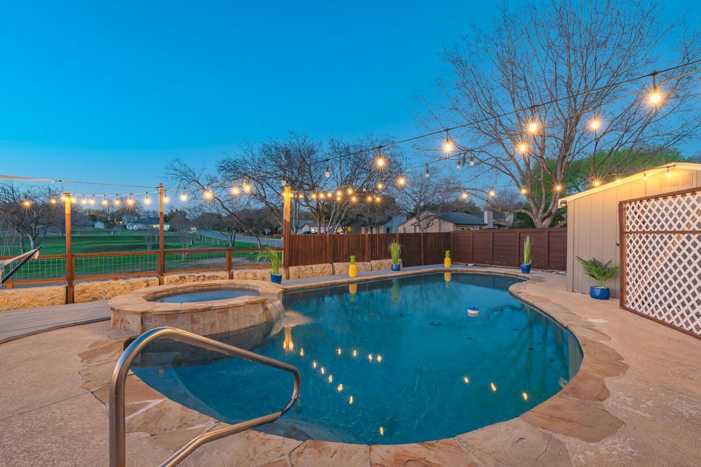 Stunning Pool Overlooking Golf Course & Game Room San Antonio Exteriör bild