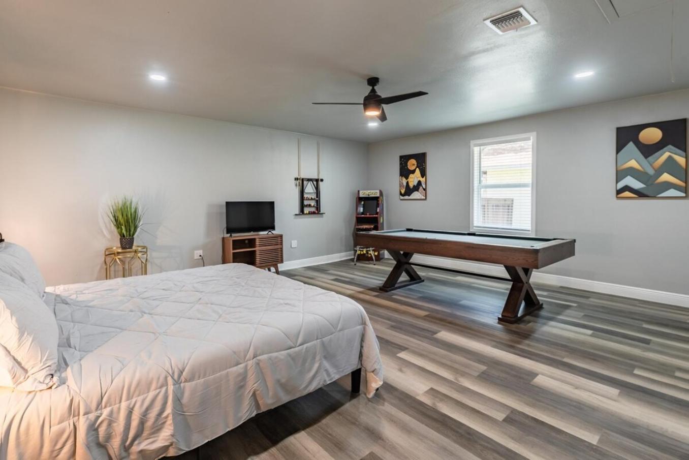 Stunning Pool Overlooking Golf Course & Game Room San Antonio Exteriör bild